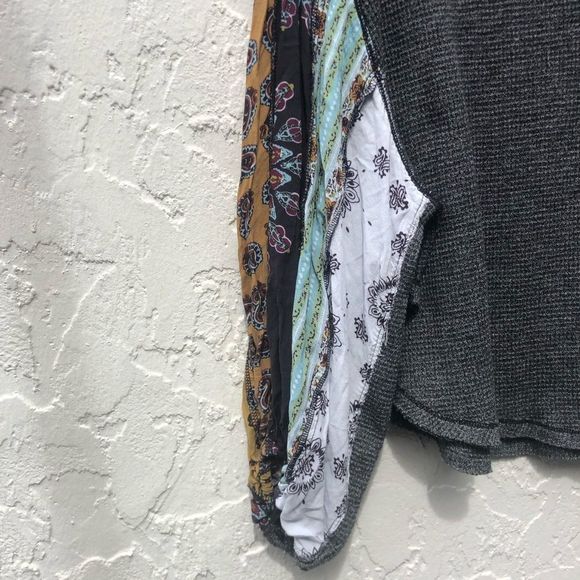 WE THE FREE PEOPLE Blossom Thermal Long Sleeve Size Small (Runs large) - Picture 9 of 11